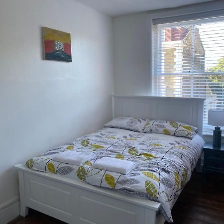 Accommodation Hub Studio 2 Londen Buitenkant foto